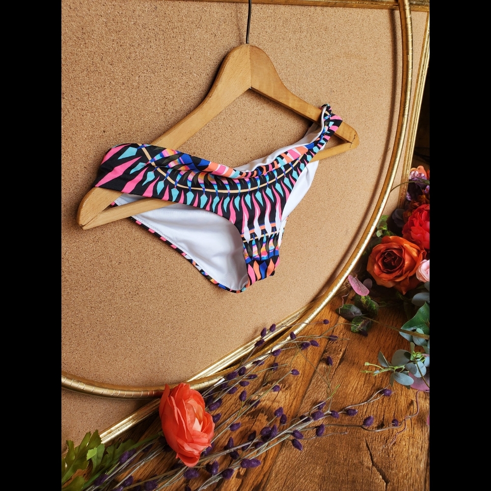 2/$20 Victoria Secret PINK bikini bottom